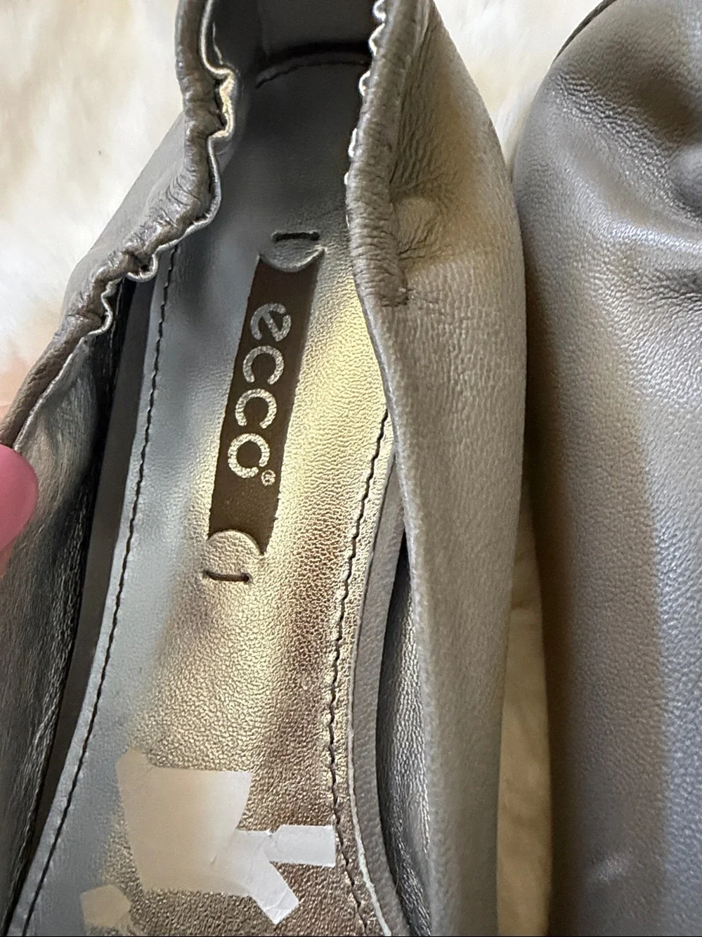 Ecco Women's Grey Leather Buckle Flats